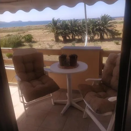 Holiday home Evgatisbeach Loyskoy 1 Thanos