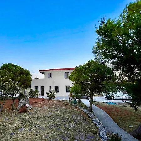 Evgatisbeach Loyskoy 1 Holiday home *
